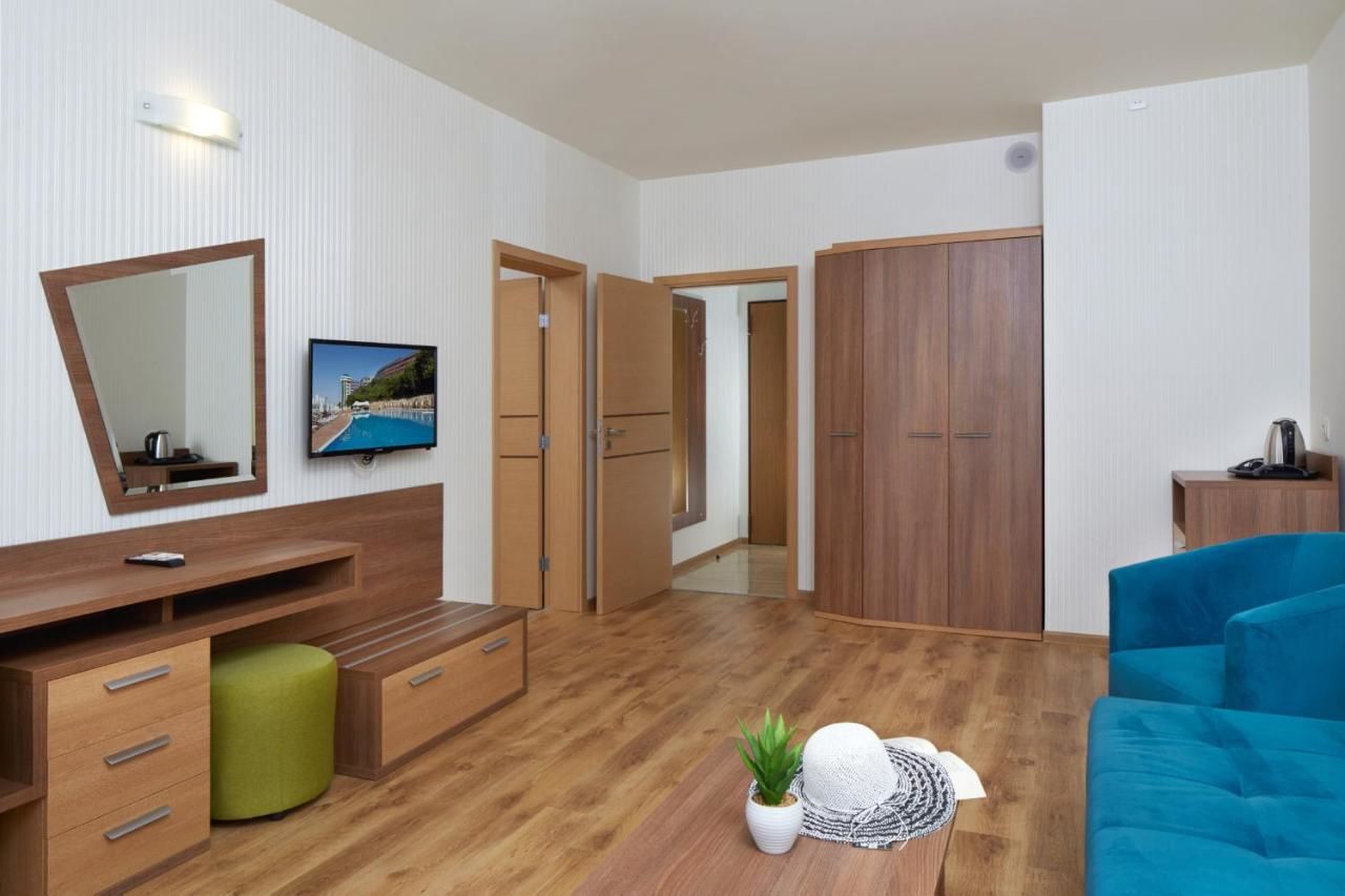 Отель Paradise Beach Residence Свети-Влас